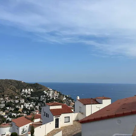Casa Canyelles Vicent Holiday home *