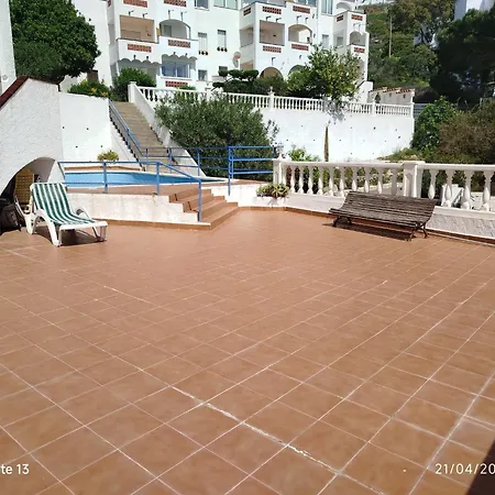 Casa Canyelles Vicent Holiday home Roses